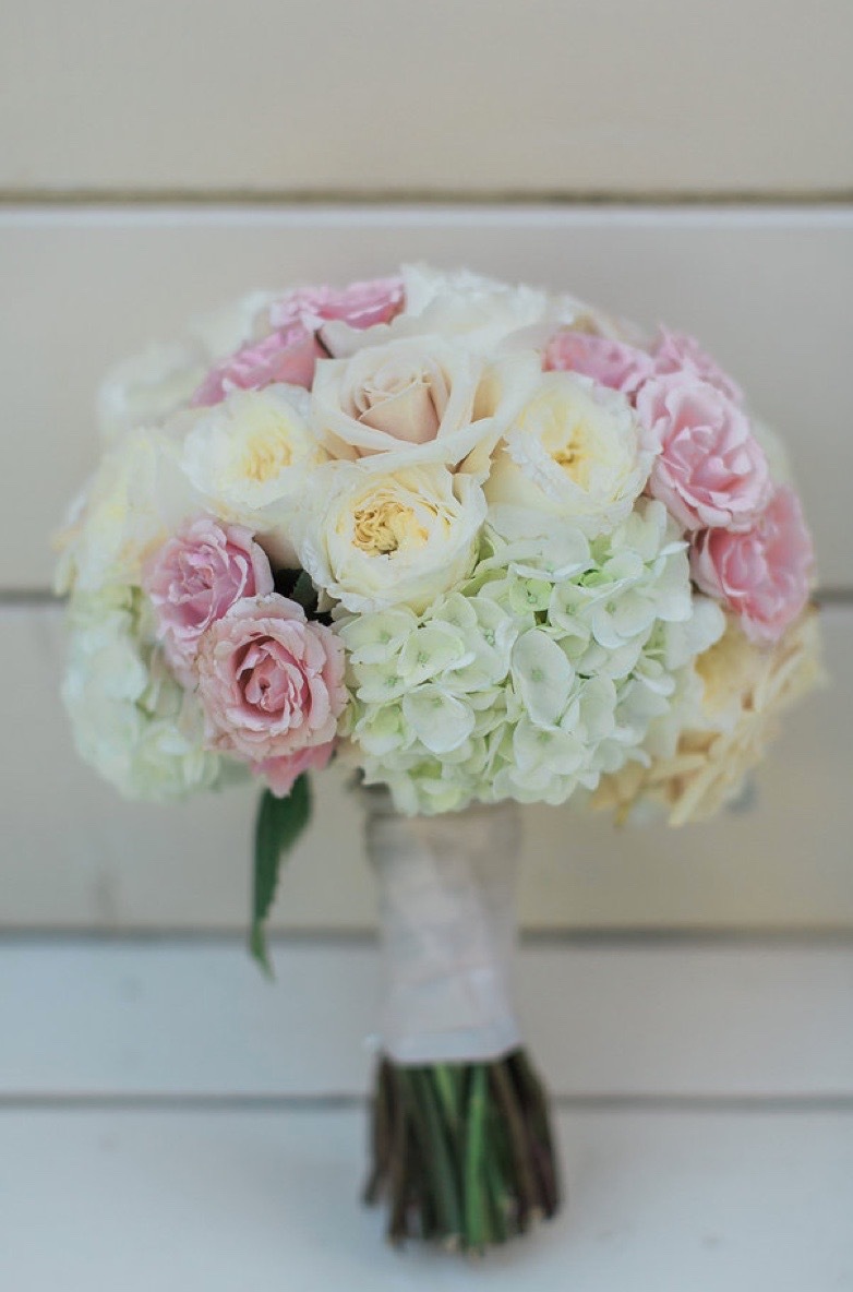 Natural wedding bouquet